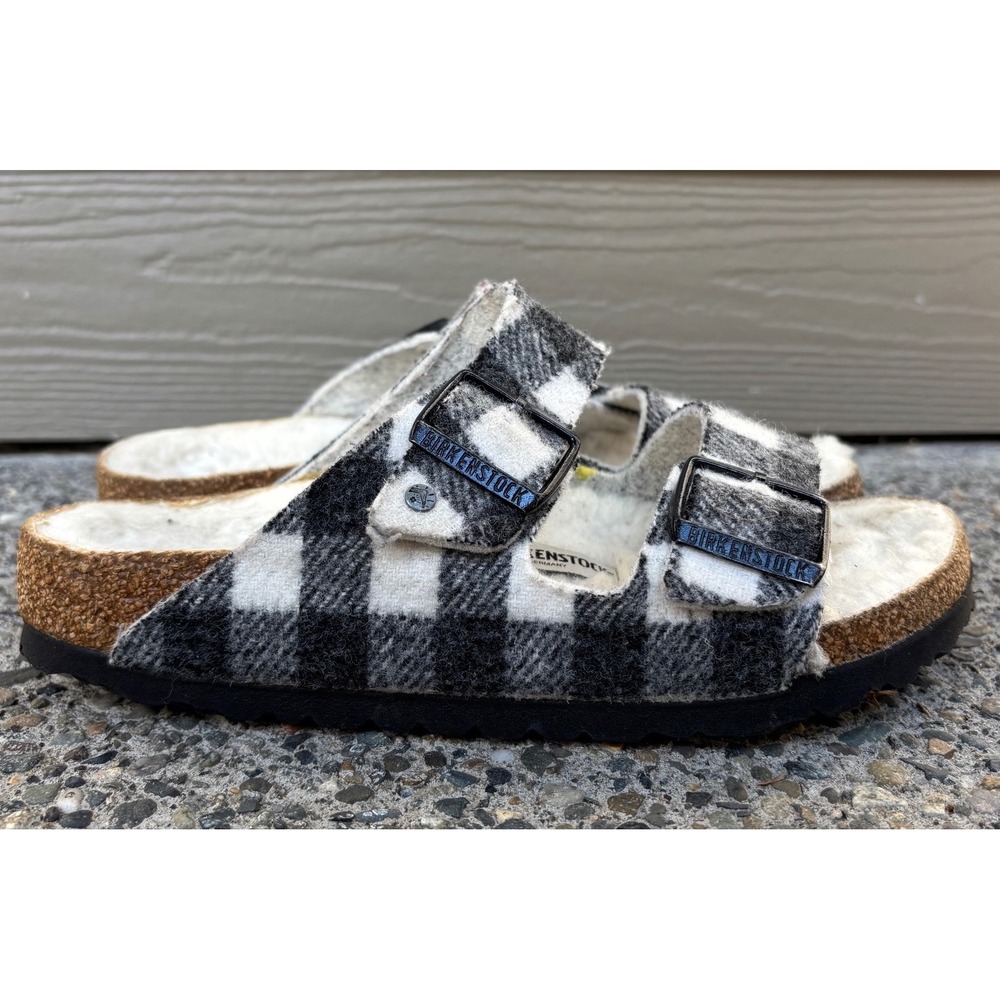 Birkenstock Arizona Buffalo Plaid Wool Shearling Sandals Black White 37 L6 M4
